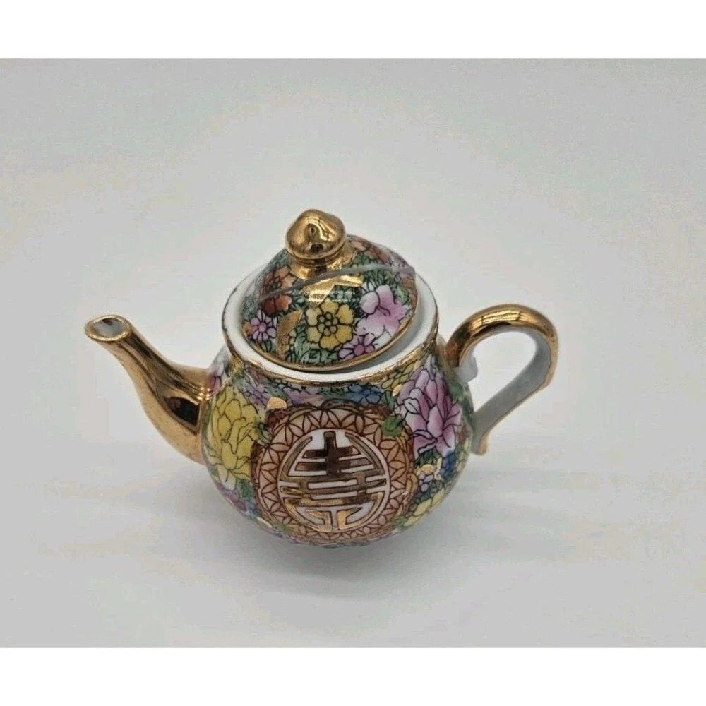 VINTAGE Chinese Miniature Porcelain Tea Set Broken Lid